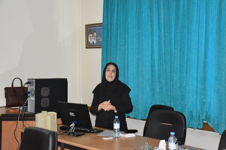 دفاع پایان نامه کارشناسی ارشد جامعه نگر در نظام سلامت سرکار خانم لیلا شمسی 