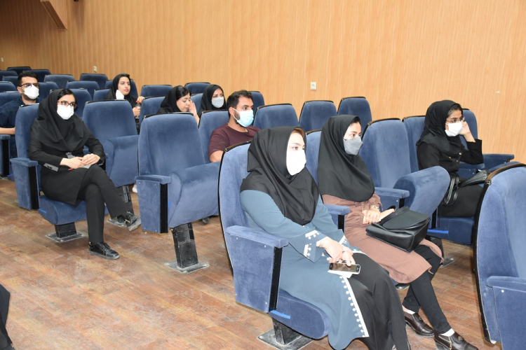 برگزاری نشست صمیمی با نمایندگان دانشجویان ارشد  و دکتری