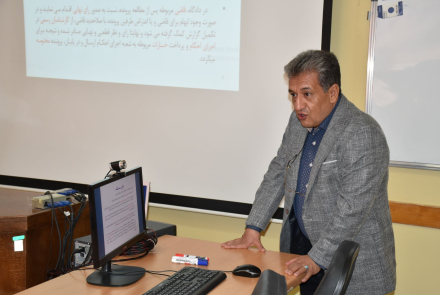  دفاع پایان نامه کارشناسی ارشد مدیریت سلامت، ایمنی و محیط زیست ( HSE ) جناب آقای مجید فرجی