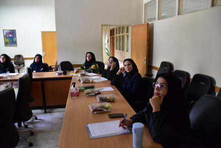 دفاع پایان نامه کارشناسی ارشد جامعه نگر در نظام سلامت سرکار خانم اعظم سلطانی
