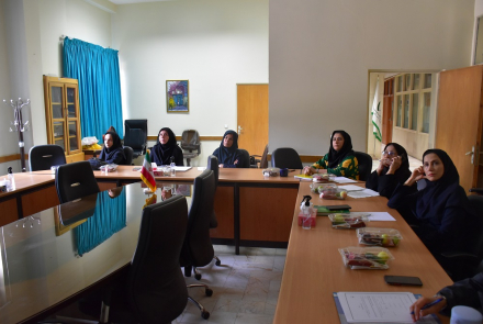 دفاع پایان نامه کارشناسی ارشد جامعه نگر در نظام سلامت سرکار خانم اعظم سلطانی