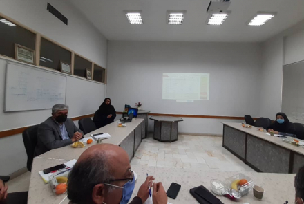 دفاع پایان نامه خانم مهندس سمندری دانشجوی کارشناسی ارشد مهندسی بهداشت محیط